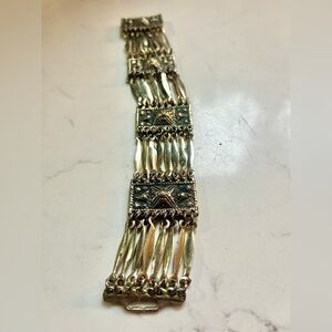Vintage Elegant Women’s Silver Bracelet